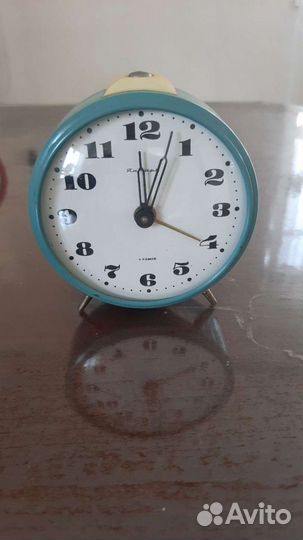 Будильники СССР Янтарь