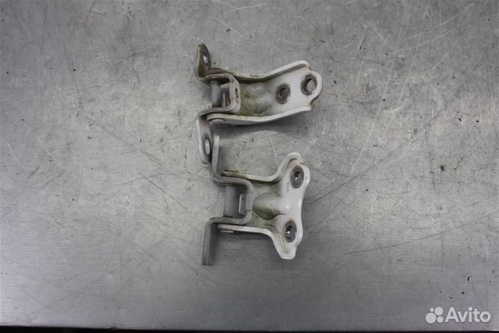 Петли двери задней левой Hyundai-KIA Solaris 1 r