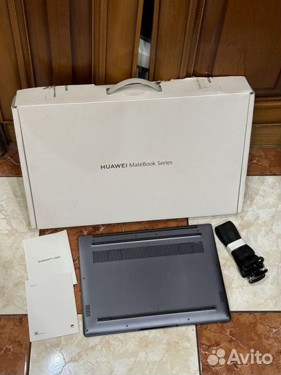 Ноутбук Huawei MateBook 14 klvl-W56W 16/512gb