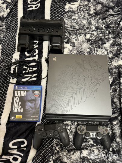 Ps4 pro limited edition The last of us 2