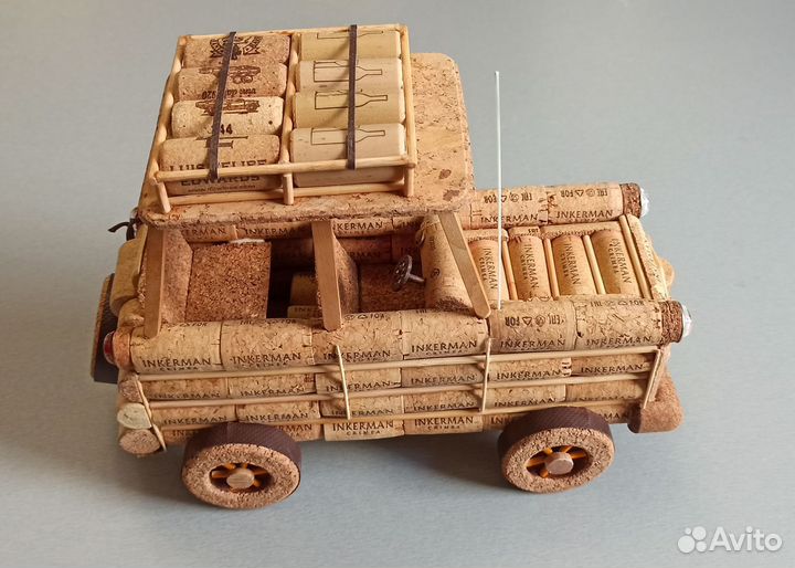 Сувенирный автомобиль