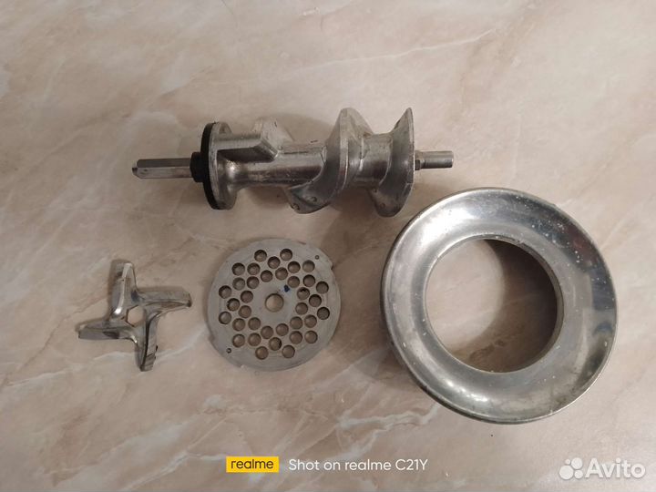 Голова от мясорубки с запчастями