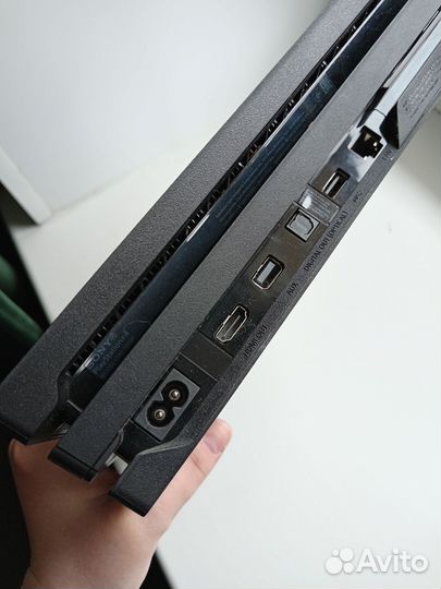 Sony playstation 4 pro 1tb