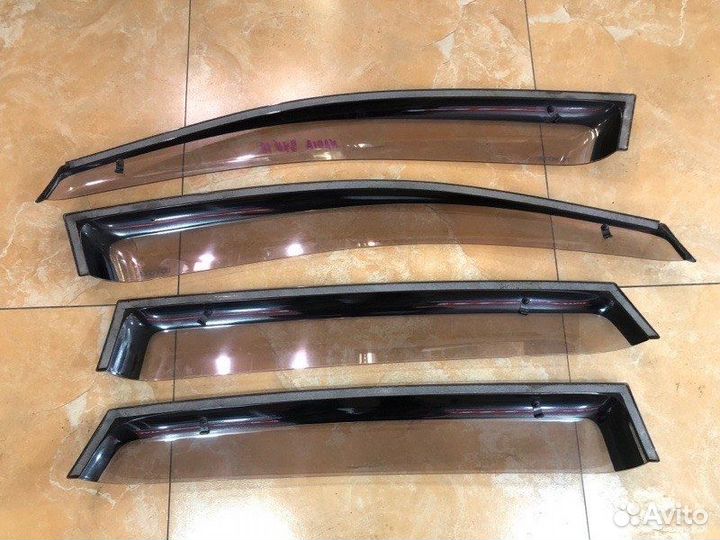 Ветровики комплект Toyota Nadia SXN10