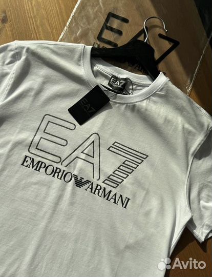 Футболка мужская Emporio Armani EA7 белая новая