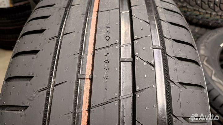 Ikon Tyres Autograph Ultra 2 235/45 R19 99W