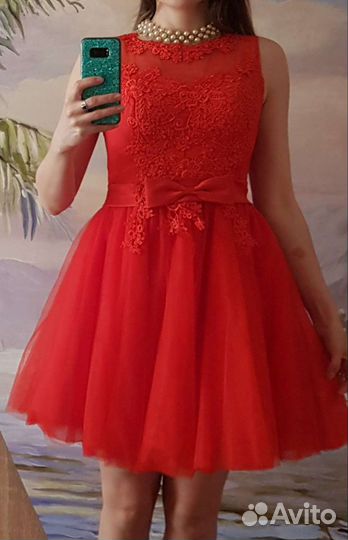 Платье вечернее