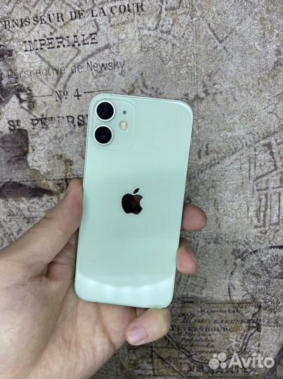 iPhone 12 mini, 64 ГБ