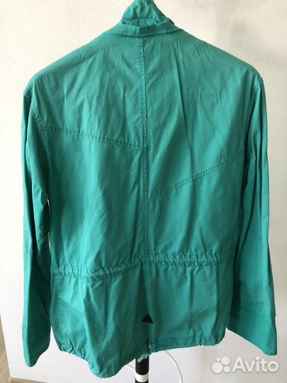 Женская верхняя одежда 46р