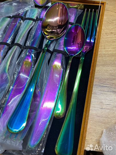 Столовые приборы новые