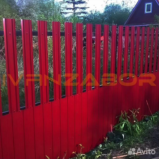 Комби забор из профлиста и штакетника в Приволжске