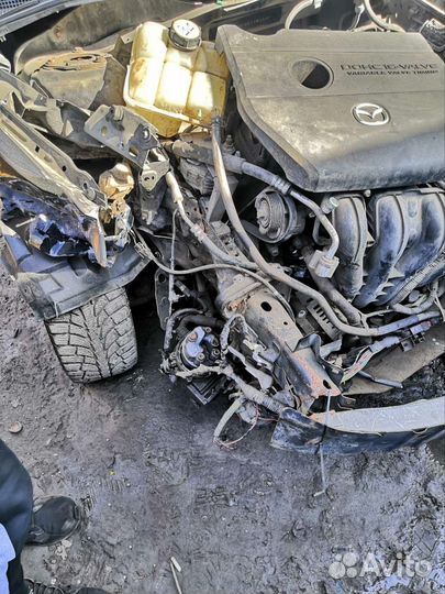 Двигатель мазда 3 модель LF обьем 2.0 В разборе