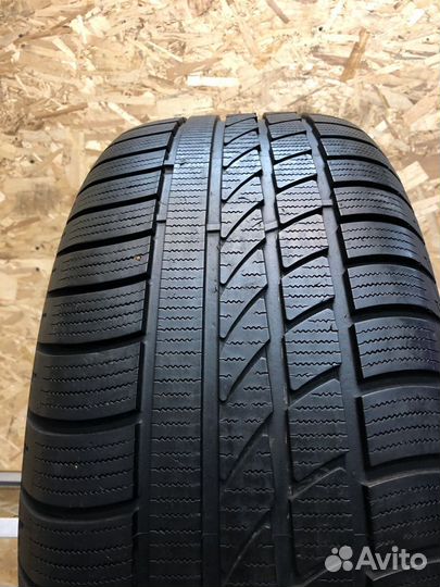 Hankook Icebear W300 255/55 R18
