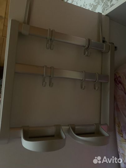 Крючки навесные на дверь шкафа