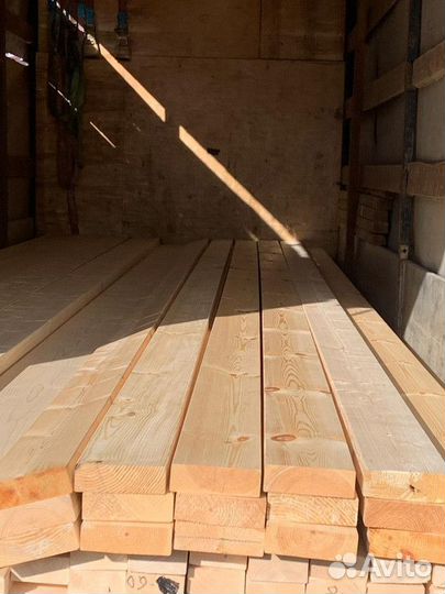 Строганная доска 195*45*6000 / Пиломатериалы