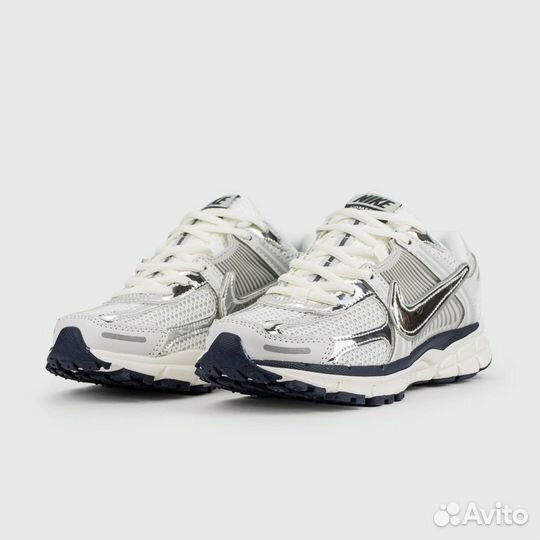 Кроссовки Nike Zoom Vomero 5