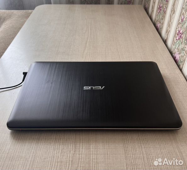 Asus
