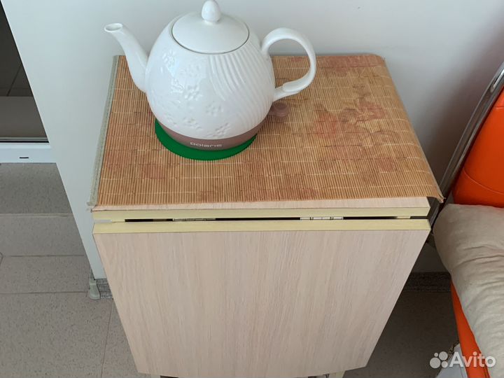 Столик книжка