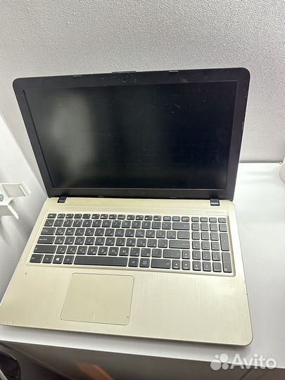 Ноутбук asus