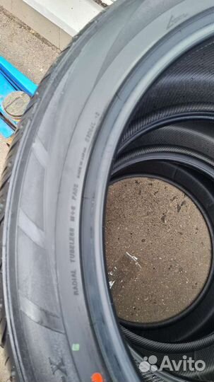 Yokohama Parada Spec-X 285/45 R22 114V