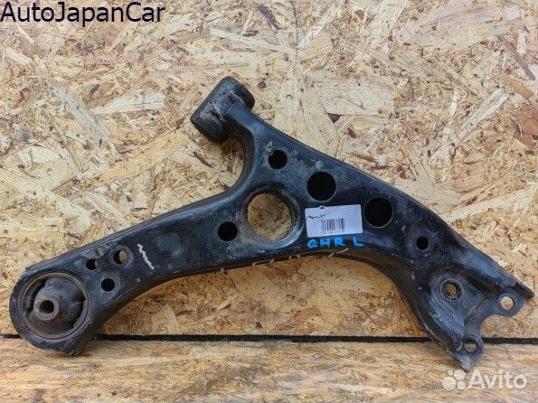Рычаг с шаровой Тойота С-хр 2016-2023