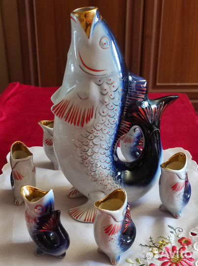 Фарфоровый графин