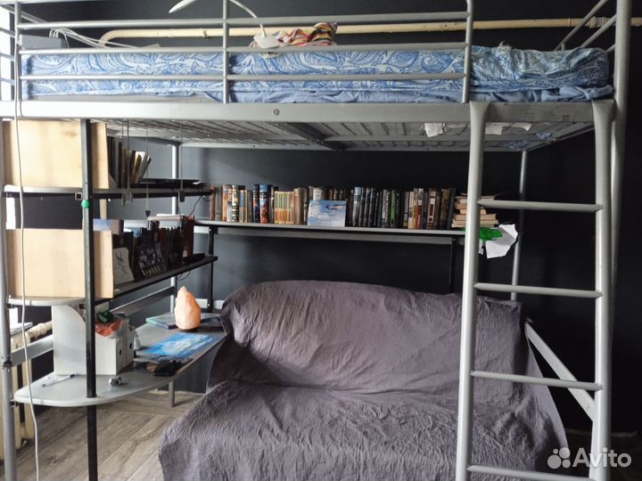 Кровать- чердак металлическая икея бу