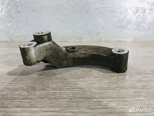 Кронштейн опоры двигателя LADA vesta 1.6 мт седан