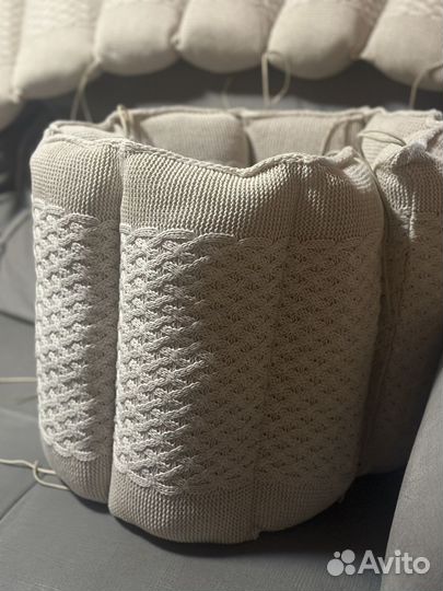 Вязаные бортики в кроватку Loomknits