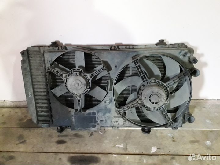 Радиатор охлаждения Пежо Боксер 98 г. 2,5 д