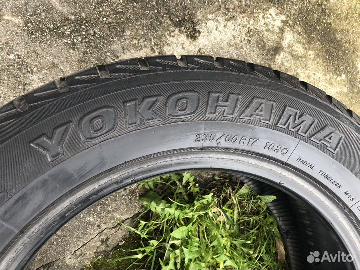 Yokohama Geolandar G033T 235/60 R17
