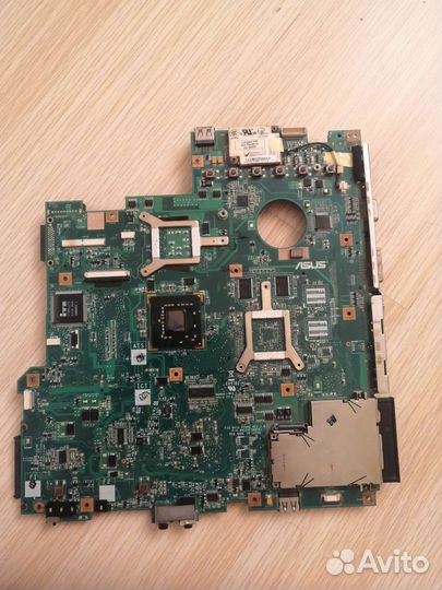 Ноутбук Asus f3 в разбор
