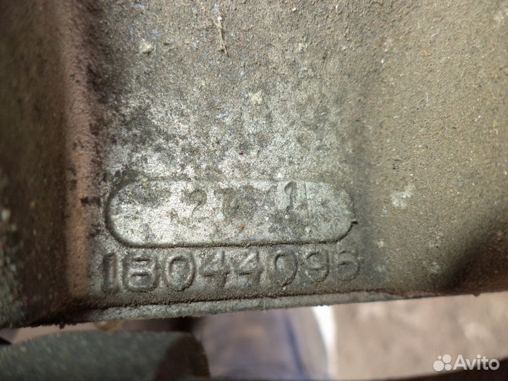 Ступица передняя Cadillac I STS кадилак 2005-2011