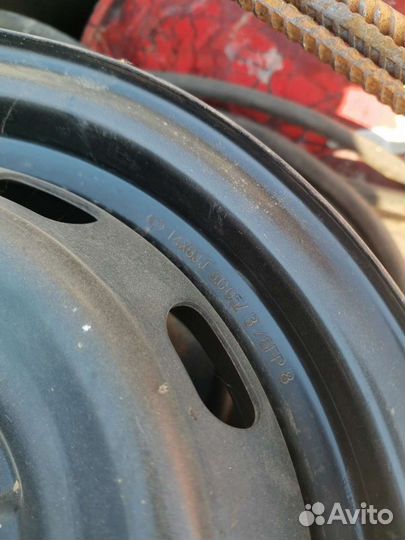 Продам диски