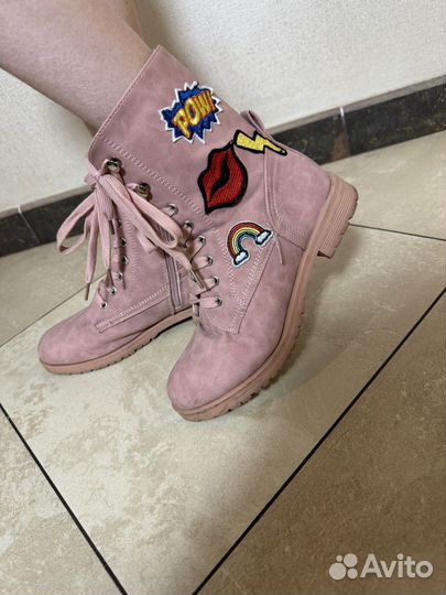 Весенние розовые ботинки 38 размер для подростка