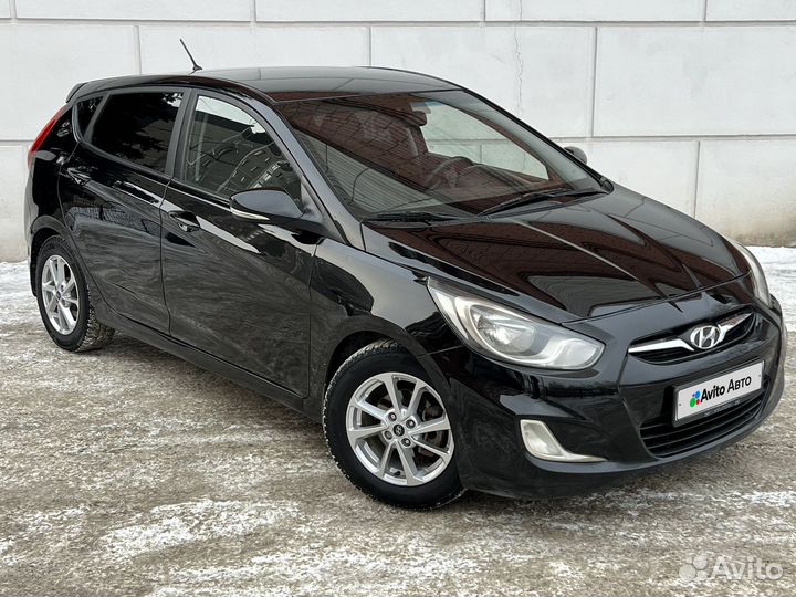 Hyundai Solaris 1.4 AT, 2012, 173 500 км
