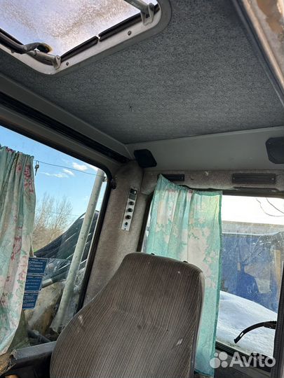 Кабина экскаватора liebherr