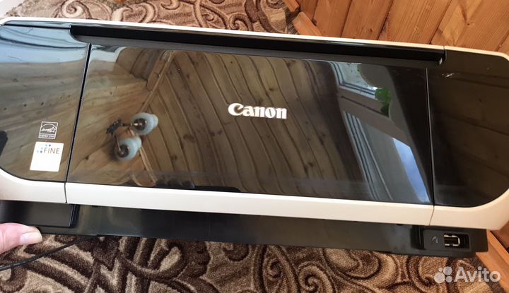 Цветной принтер Canon