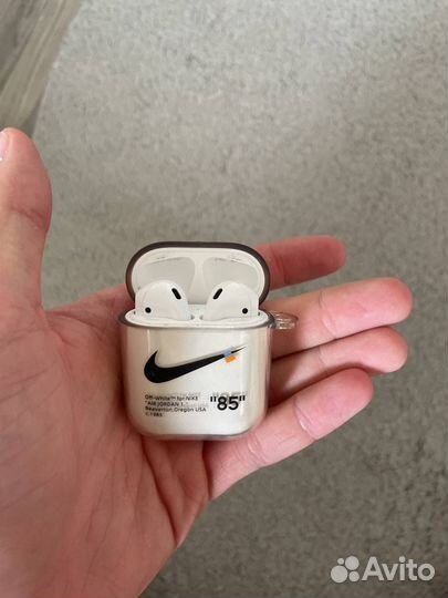 Наушники apple airpods