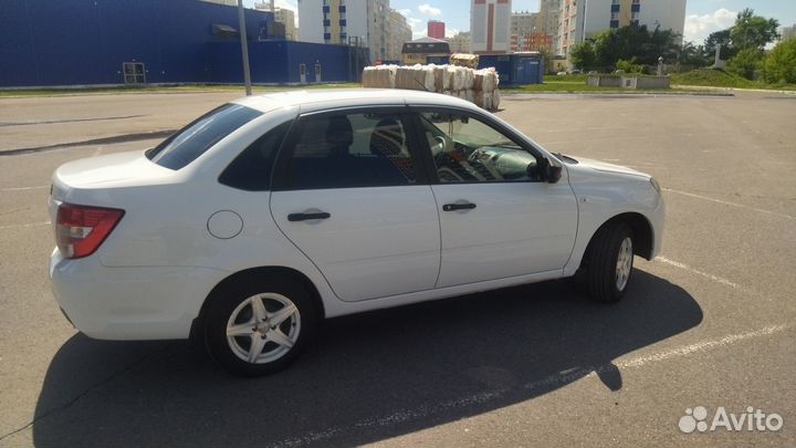 LADA Granta 1.6 МТ, 2018, 65 000 км