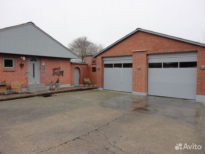 Ворота гаражные Автоматические Алютех