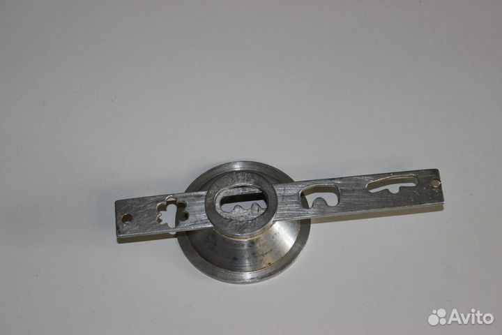 Столовые приборы