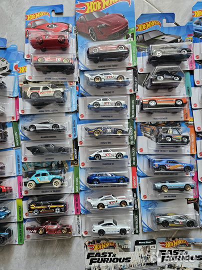 Hot wheels модели