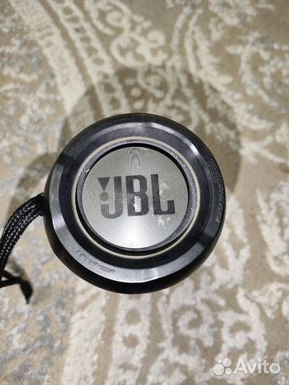 Беспроводная колонка jbl