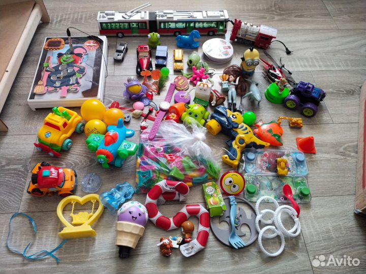 Игрушки детские пакетом для мальчиков