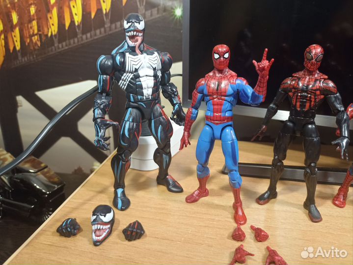 Фигурки Marvel Legends Марвел Ледженс