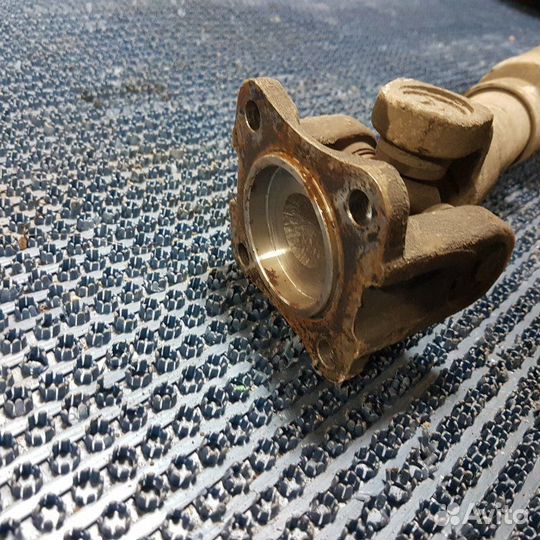 Карданный вал передний Kia Sorento BL 2006