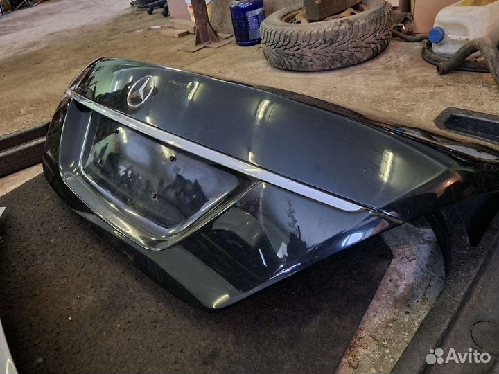 Крышка багажника W221 2006