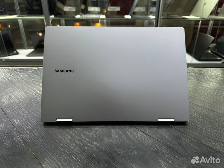 Нoвый ноутбук Samsung Galaxy Book 2 Pro i7/16/512