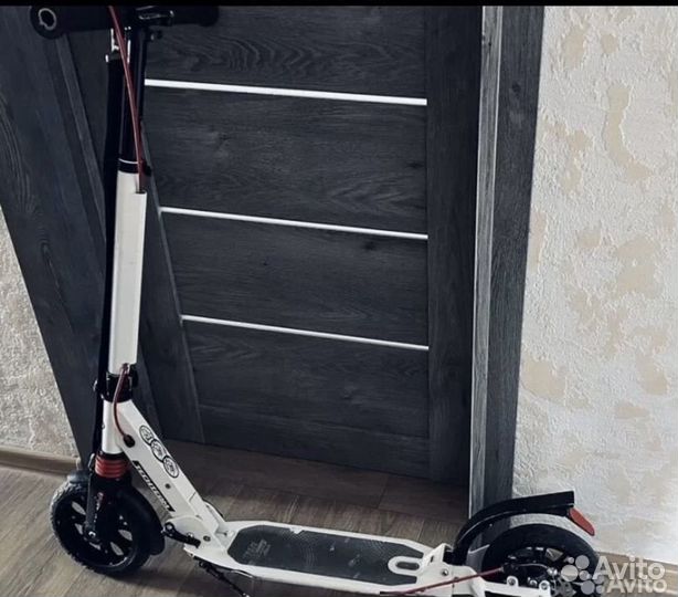 Самокат алюминевая рама.дисков тормоза